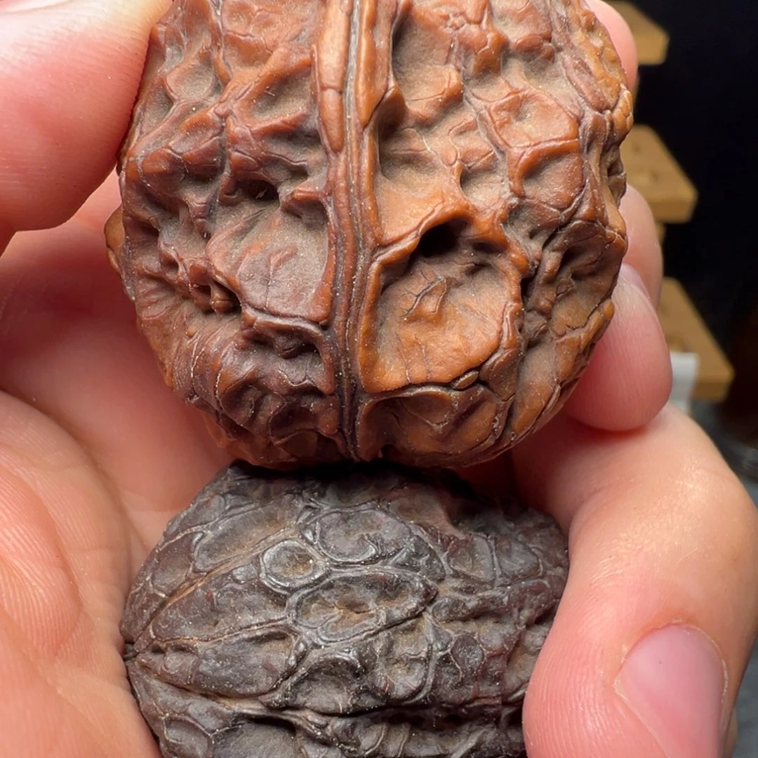 文玩核桃吊坠紫衣将军膀38mm