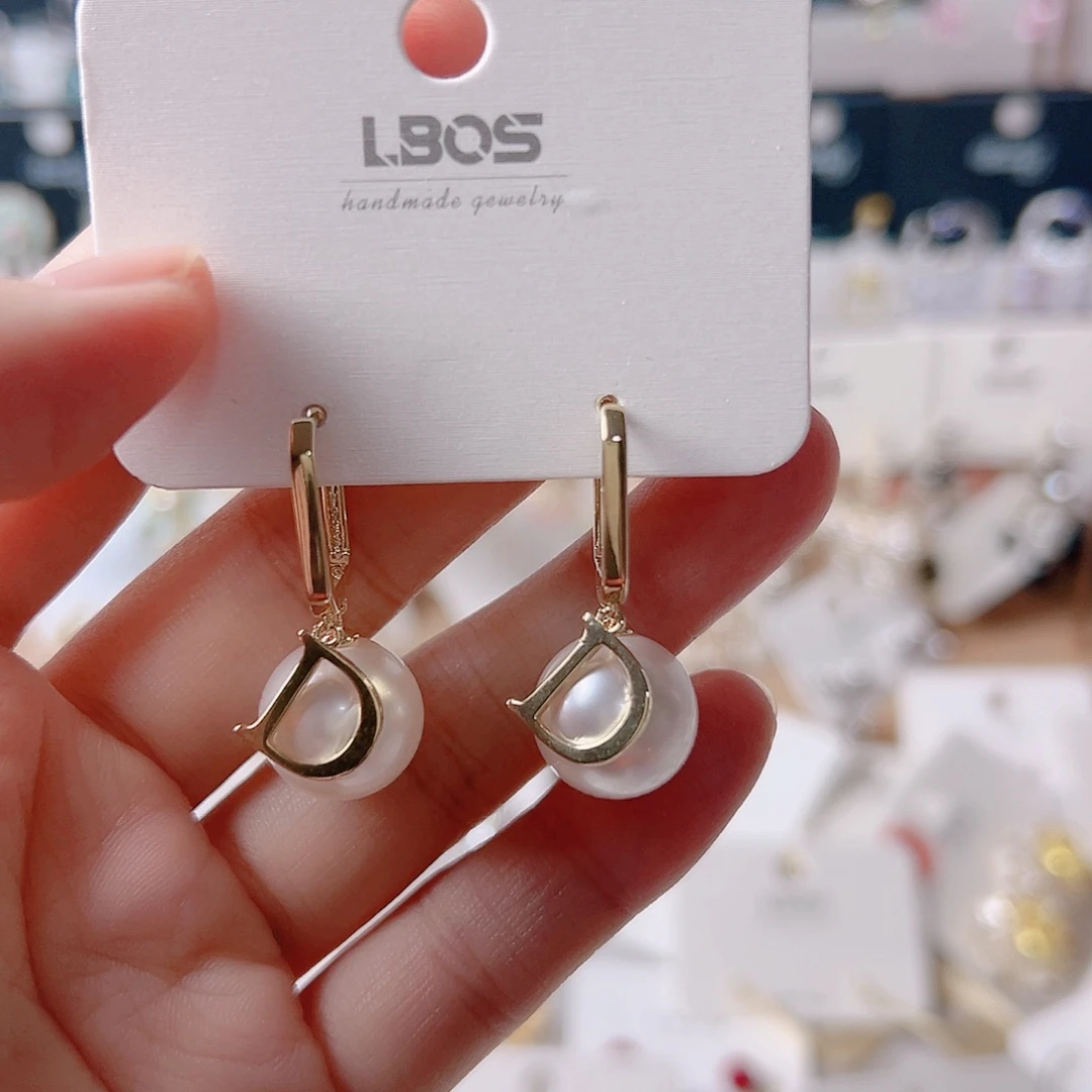 锆石纯铜合金耳环的