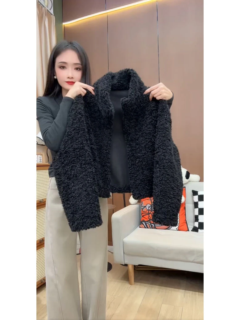 秋冬高级感时髦加厚羊羔毛外套女韩版时尚休闲宽松短款开衫潮