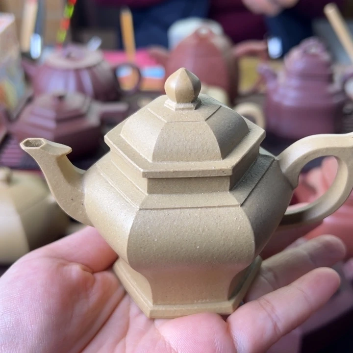 紫砂茶壶本绿凤鸣微瑕