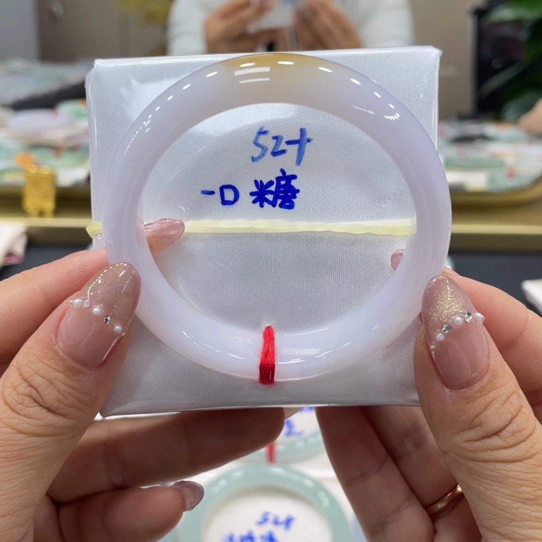未镶嵌手镯翡翠翡翠