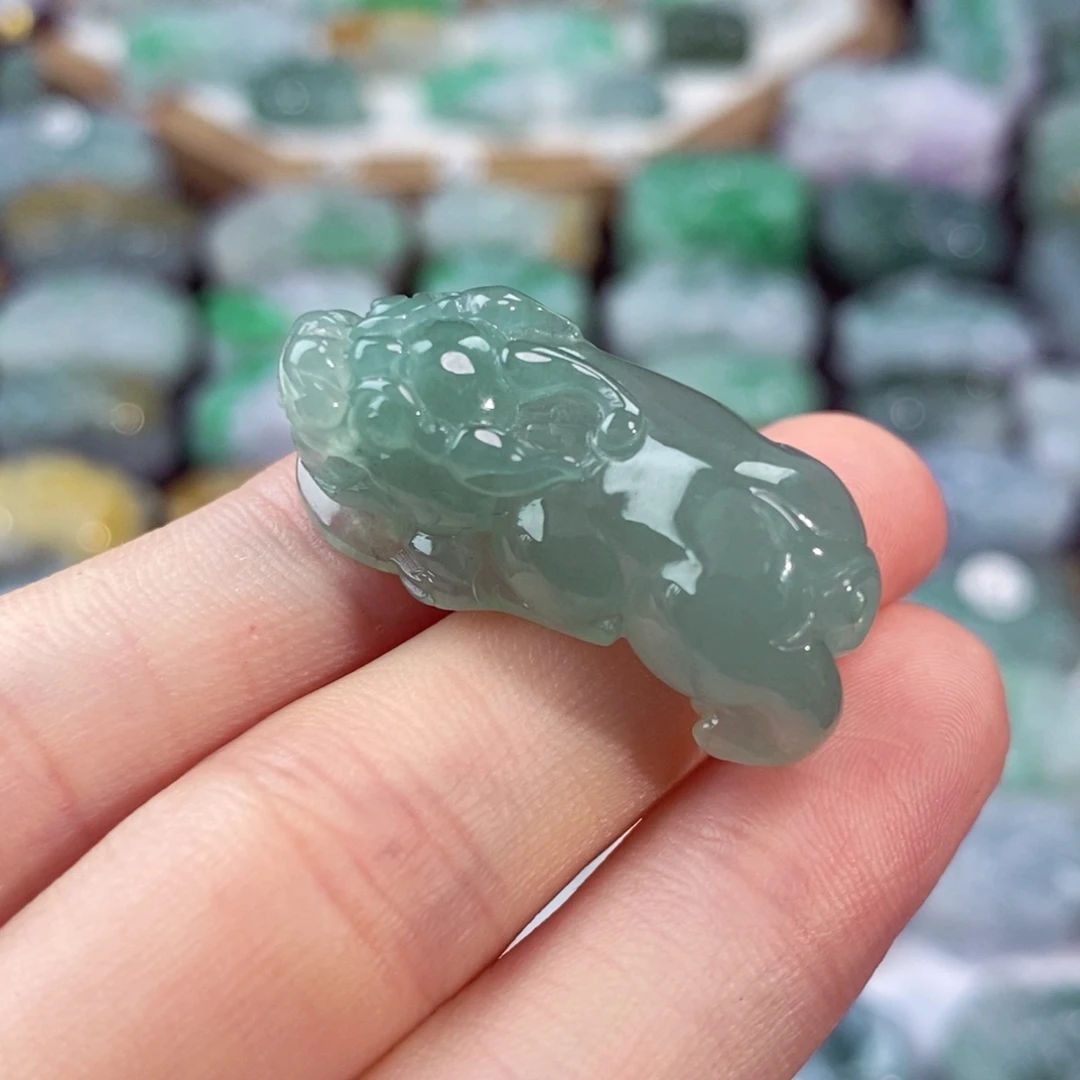 翡翠未镶嵌颈饰天然
