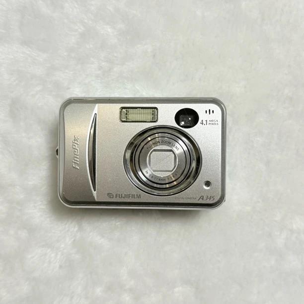95新 Fujifilm/富士 A345 410w像素 裸机！xd卡 五号电池自备
