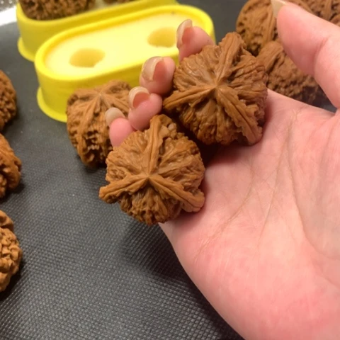 桃核把件    文玩核桃