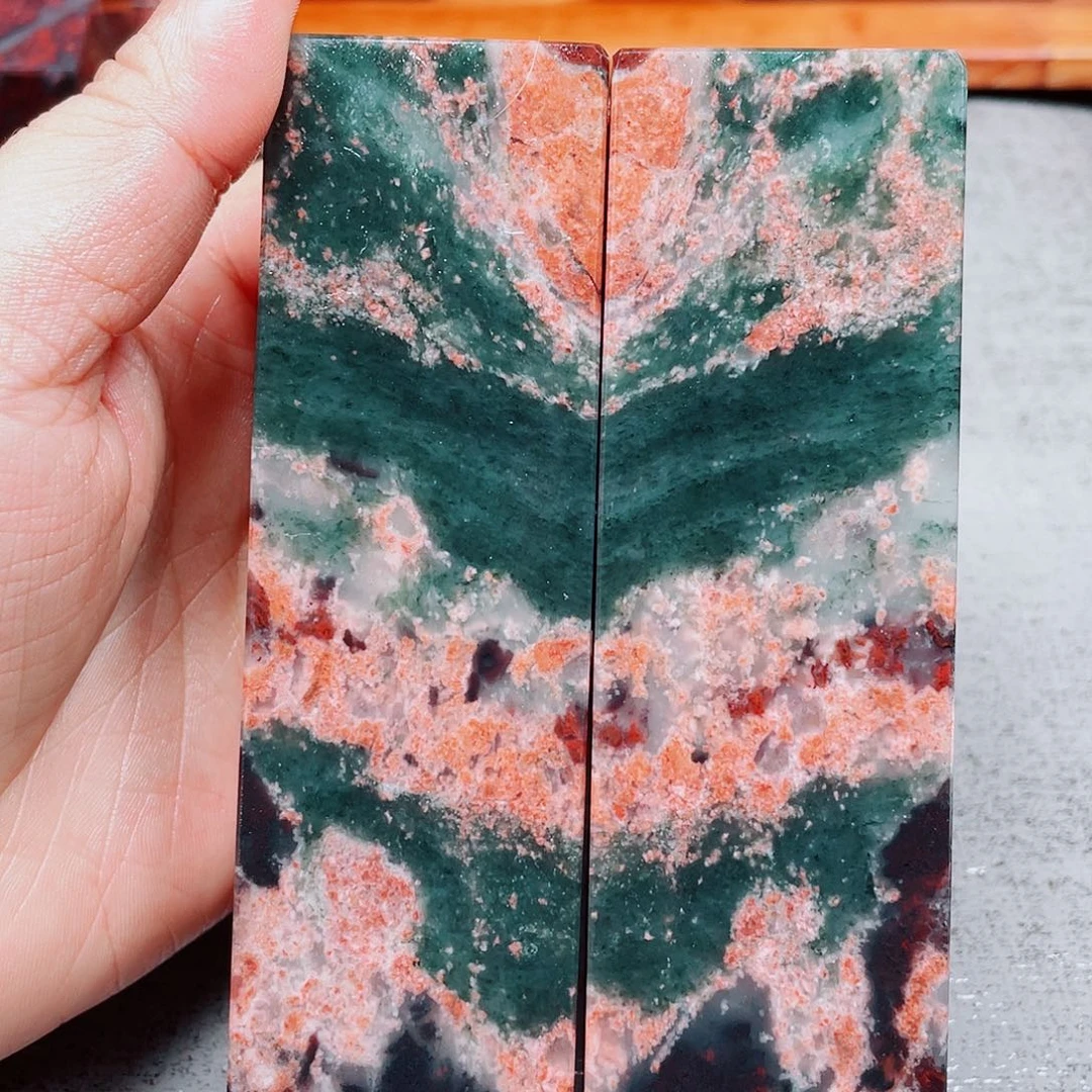 若***曦玉桂林鸡血玉印章镇尺14对