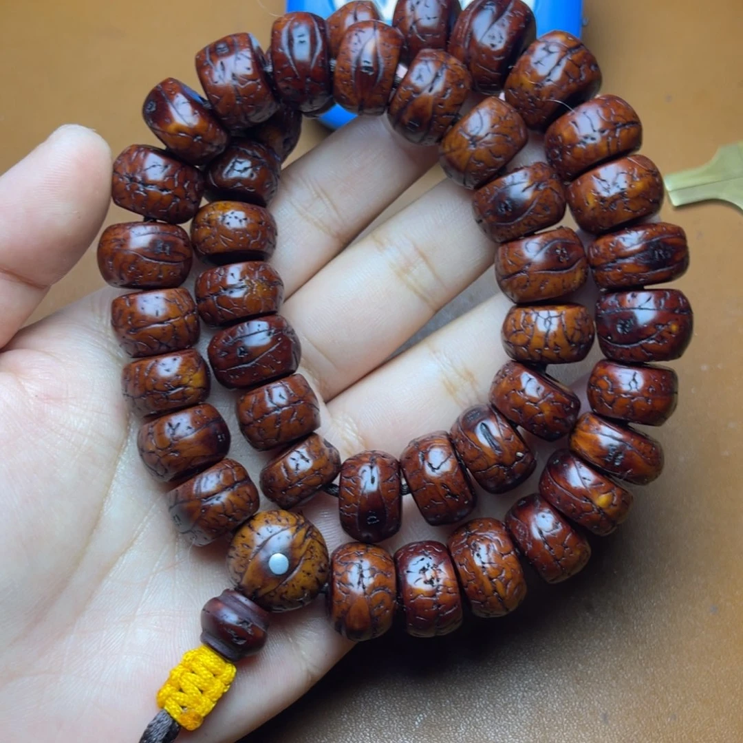 L***•玻璃颈饰啦啦啦啦啦啦啦