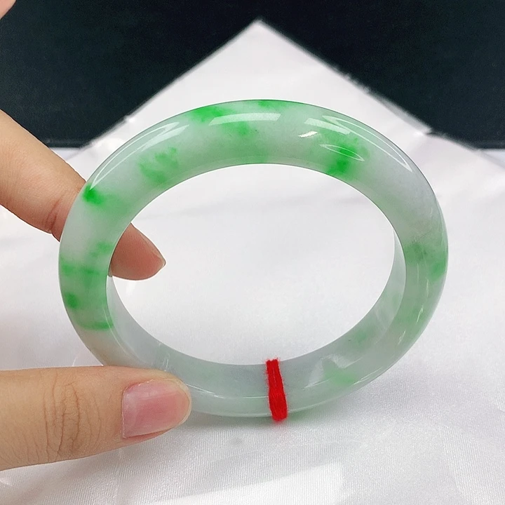 翡翠未镶嵌手镯圈60，03021