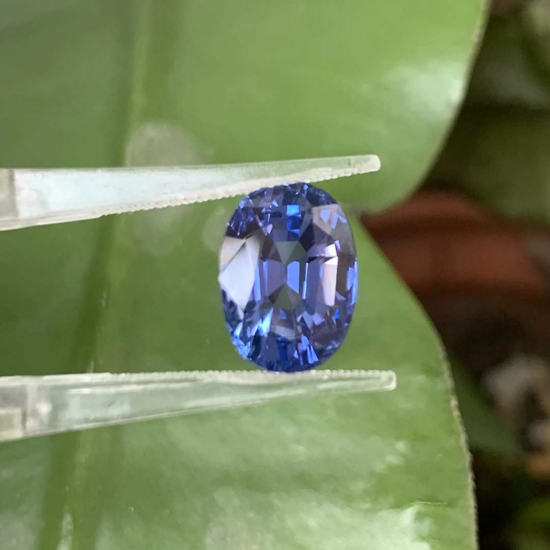 6.61 CT矢车菊色蓝宝石过年福利8000 CT