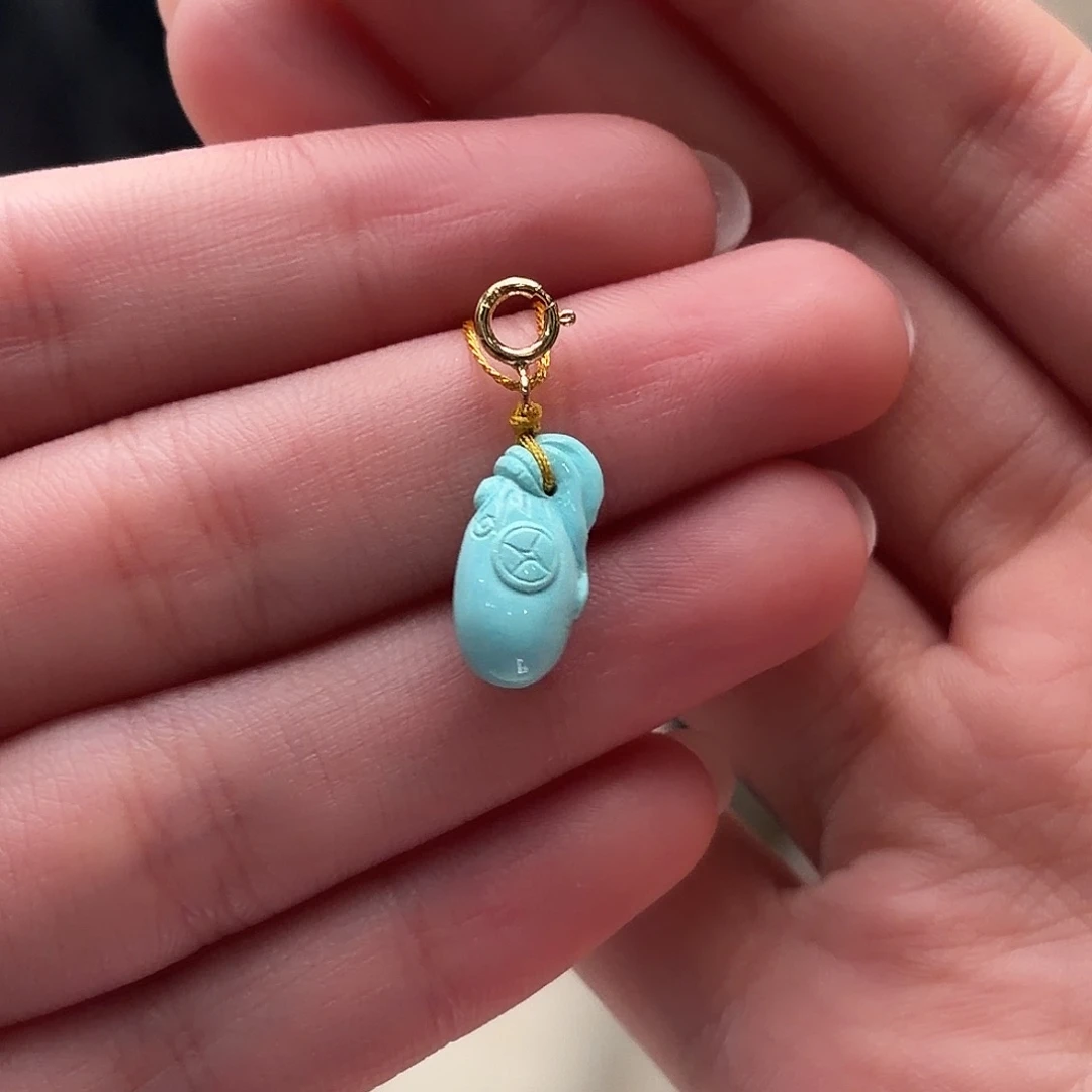 绿松石未镶嵌颈饰