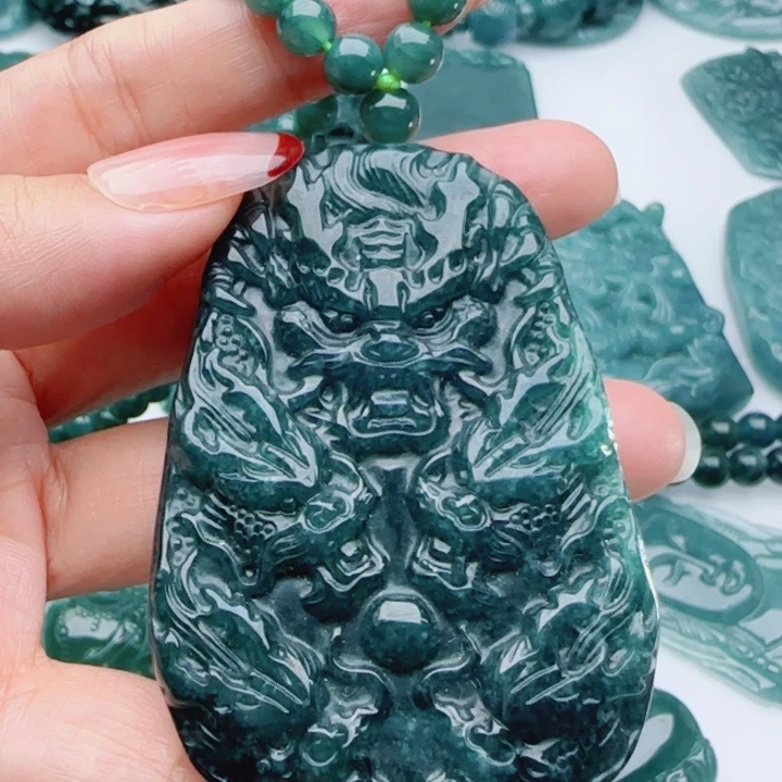 翡翠未镶嵌颈饰多样性发货天然A货翡翠