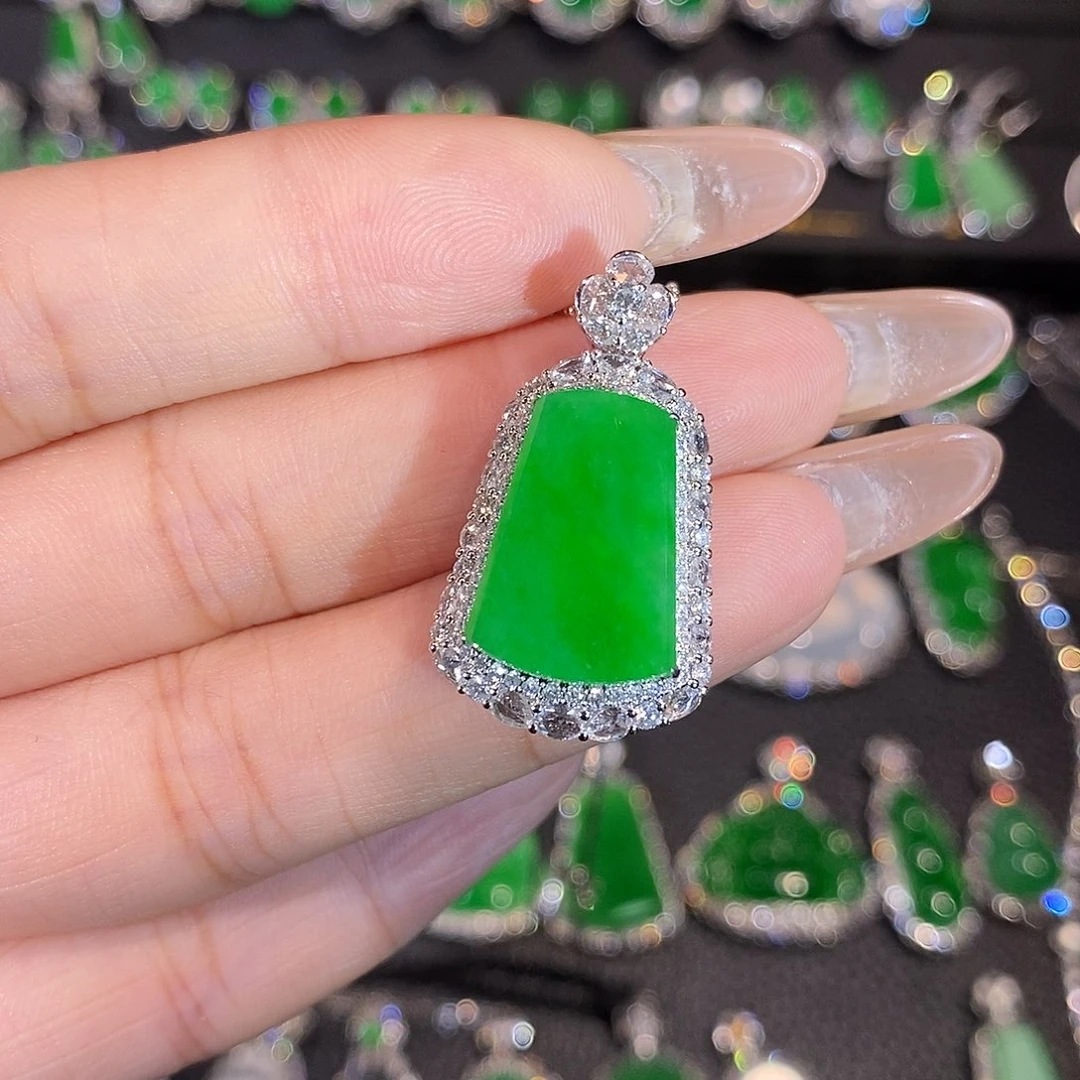 翡翠18K金镶嵌吊坠(不含链)无事牌吊坠