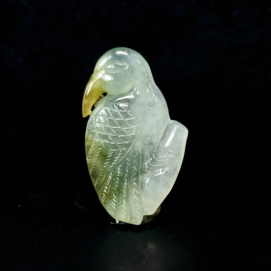 RX17天然缅甸A货翡翠黄加绿海鹦吊坠/066524/北京中保拍卖