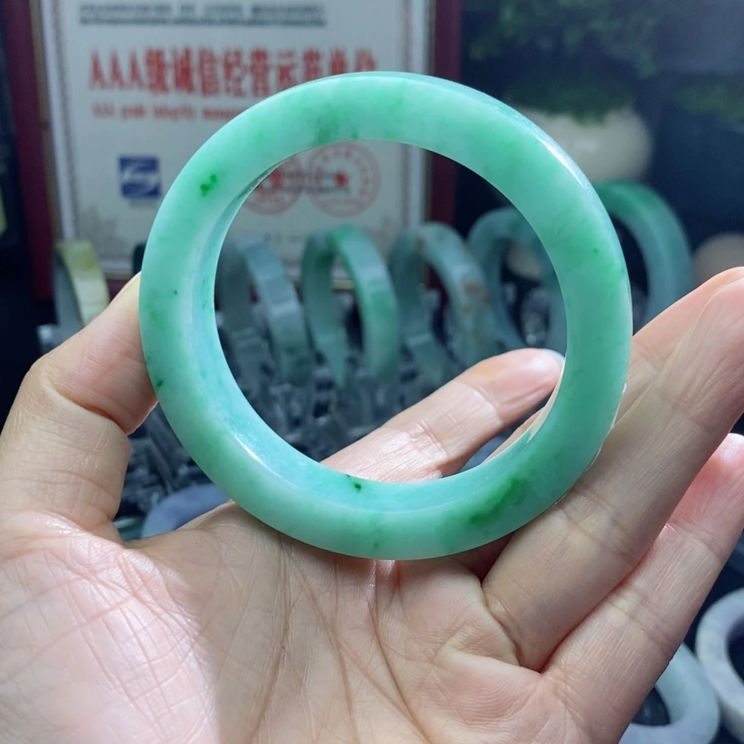 未镶嵌手镯定制翡翠杰*柳