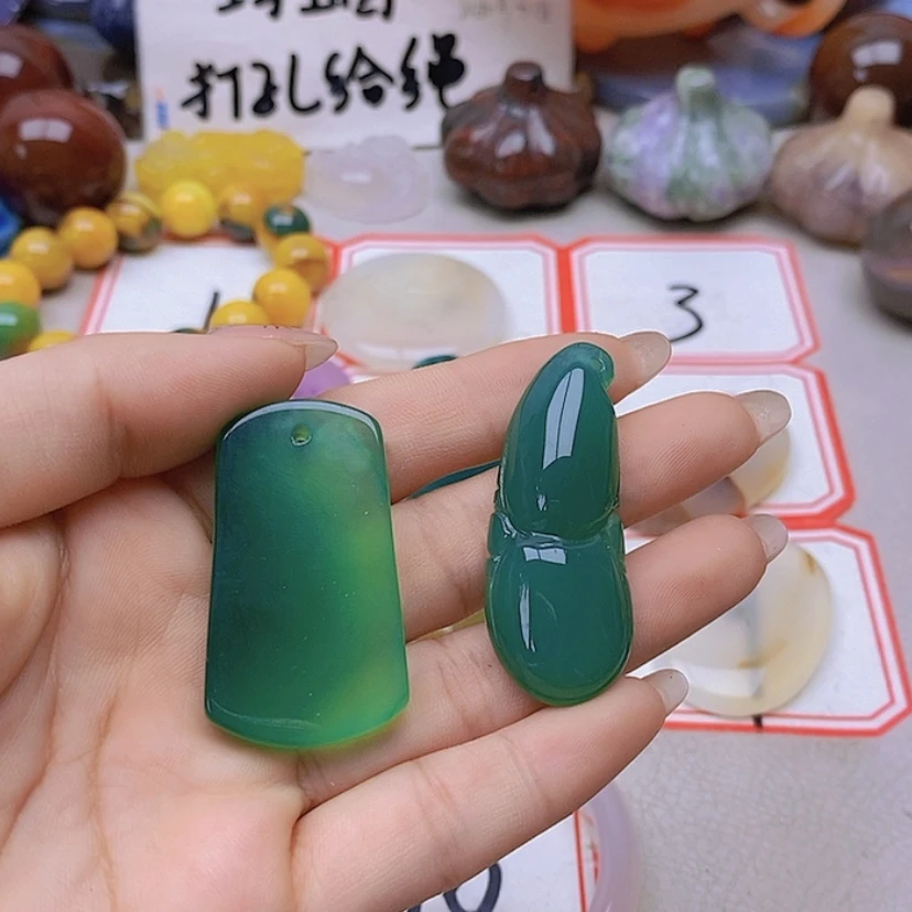 【闪购商品】未镶嵌玛瑙/玉髓珠宝半成品?****头