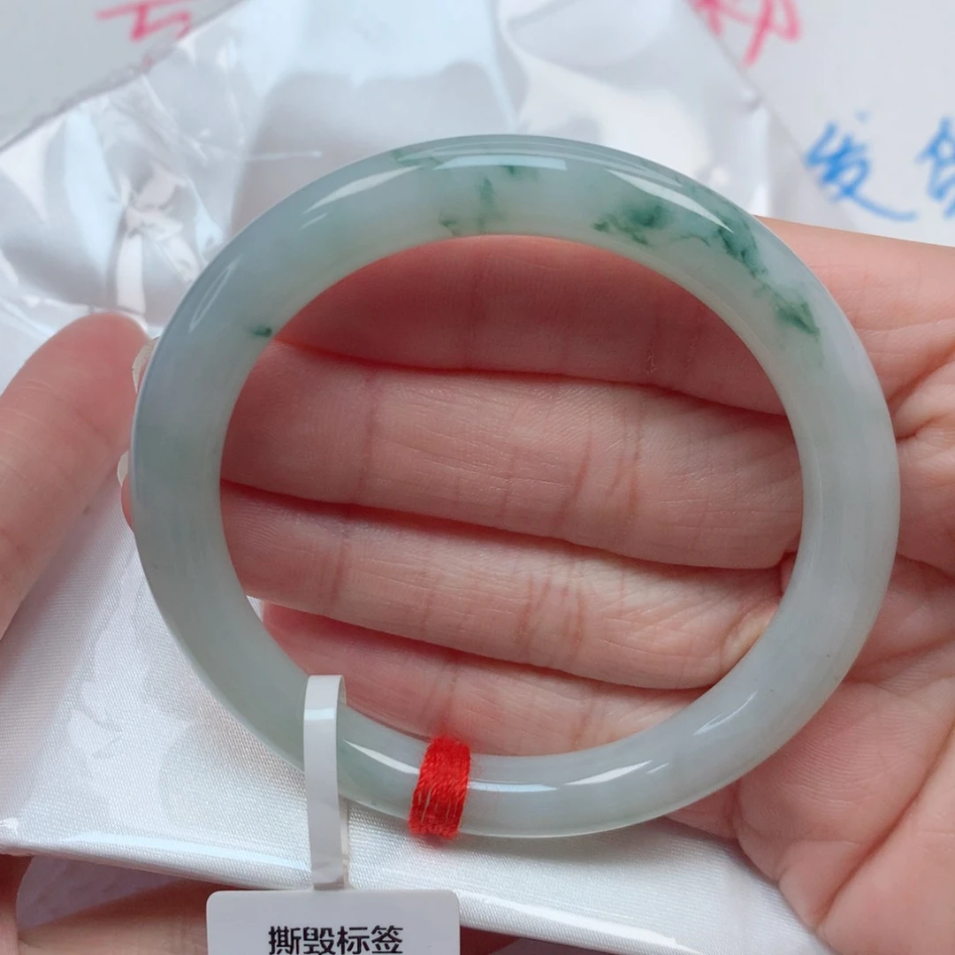 翡翠手镯未镶嵌54.6圆条