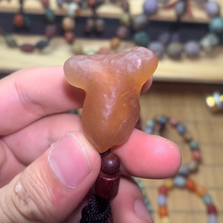 石英质玉手链未镶嵌