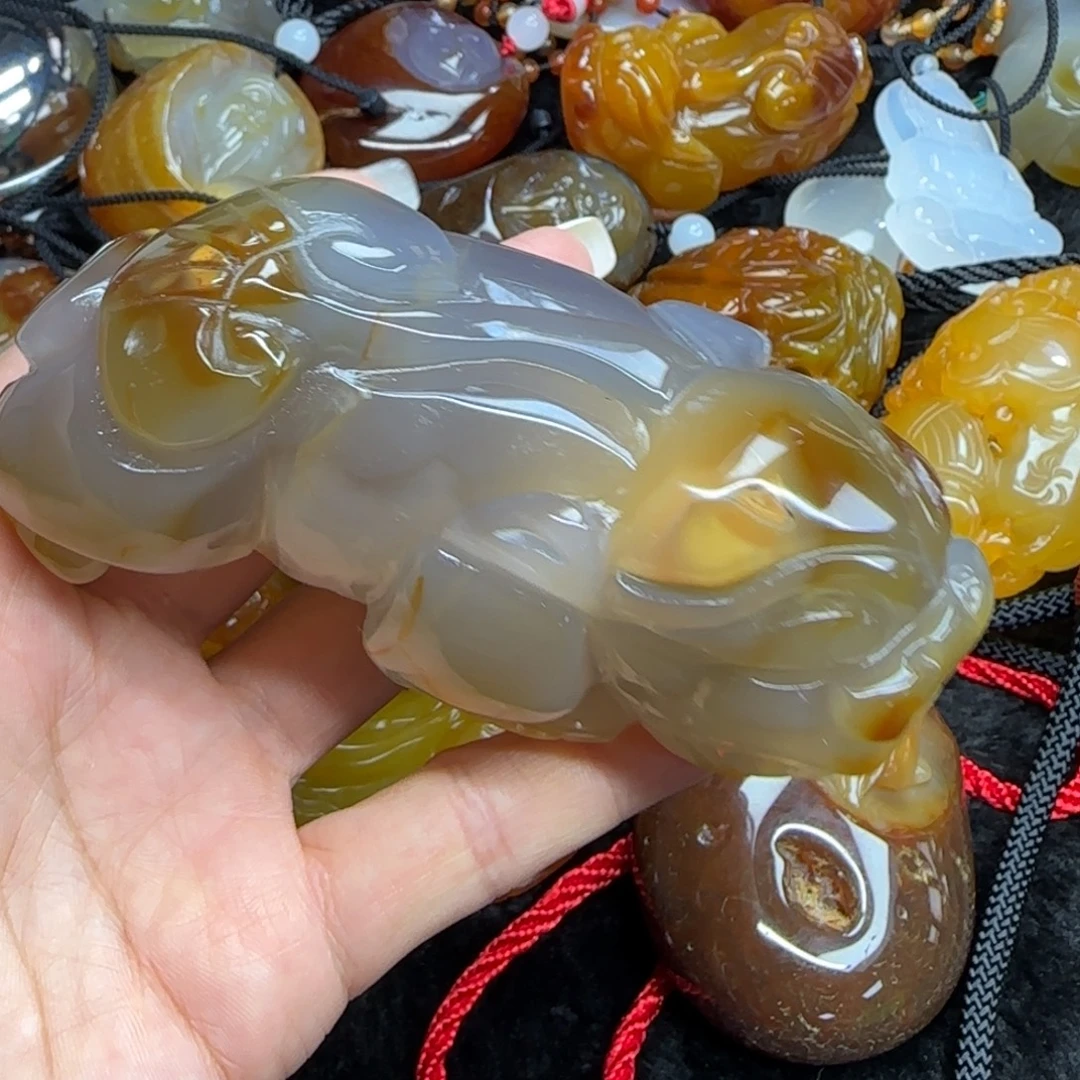 玛瑙/玉髓合金吊坠(赠链)