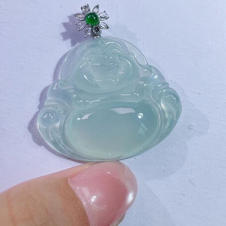 翡翠18K金镶嵌颈饰佛公
