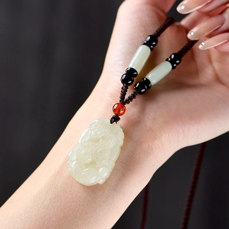 天然和田玉十二生肖吊坠男属蛇年本命年项链女玉石玉坠玉佩龙马狗