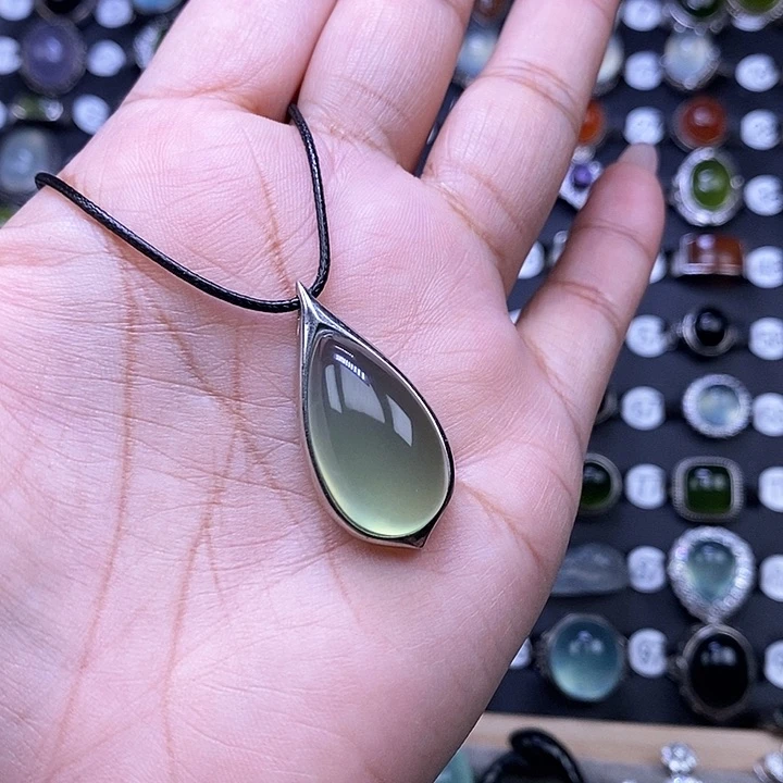 岫玉颈饰银S925镶嵌桔*