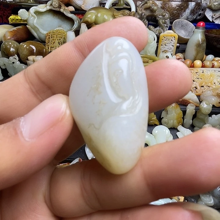 颈饰未镶嵌和田玉