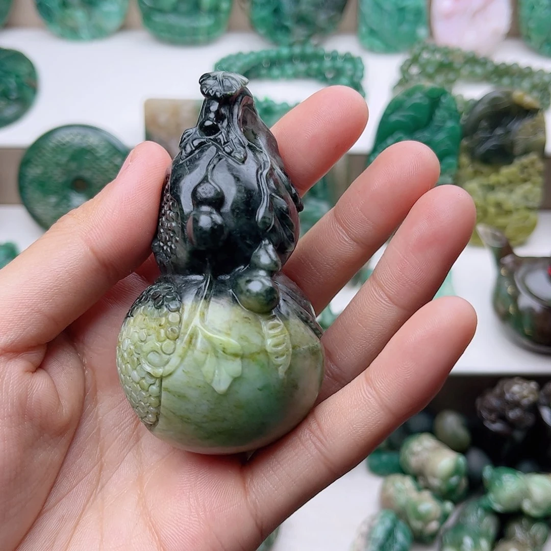 独山玉把件未镶嵌