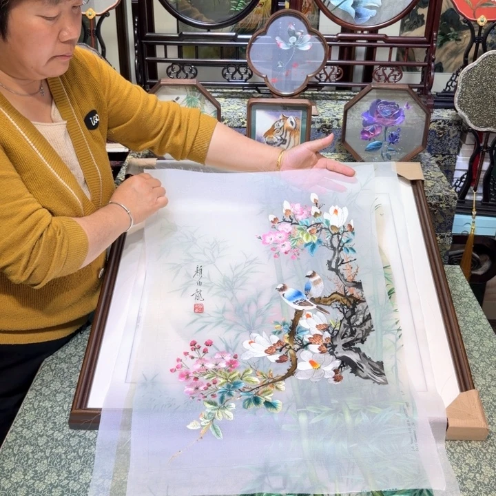 刺绣手工苏绣工艺制作技艺精湛