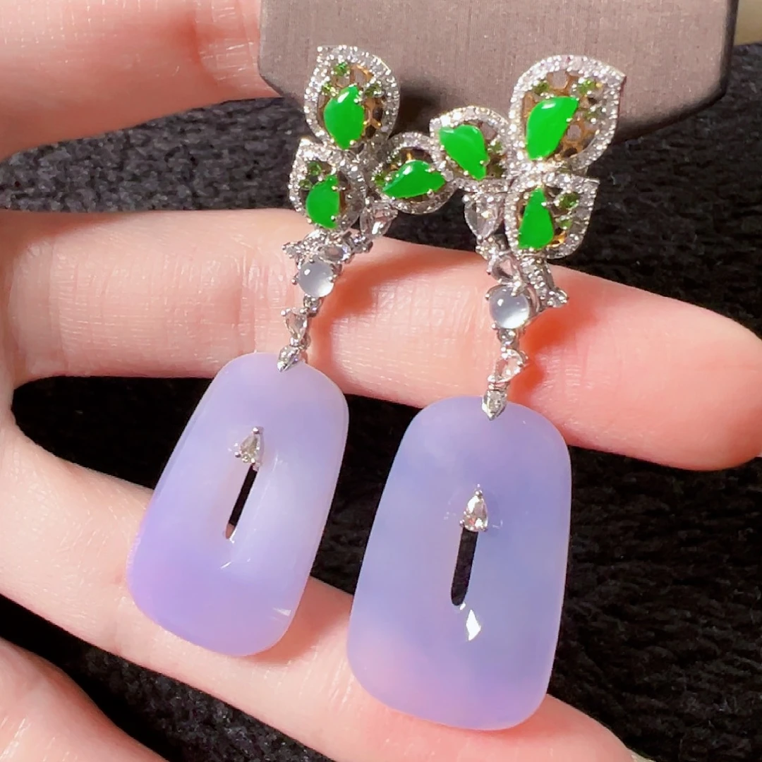 翡翠18K金镶嵌耳饰签收后24小时鉴赏期，过时不退