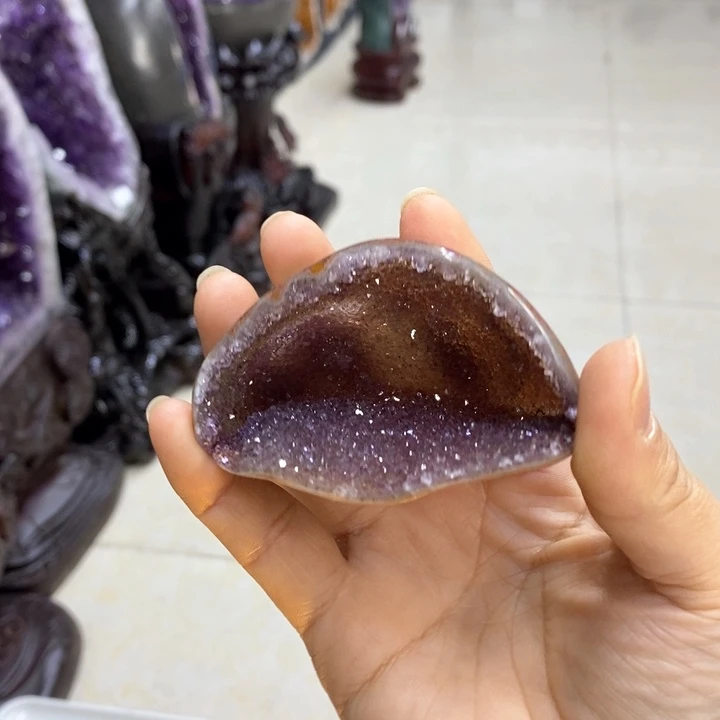 紫晶摆件未镶嵌莹