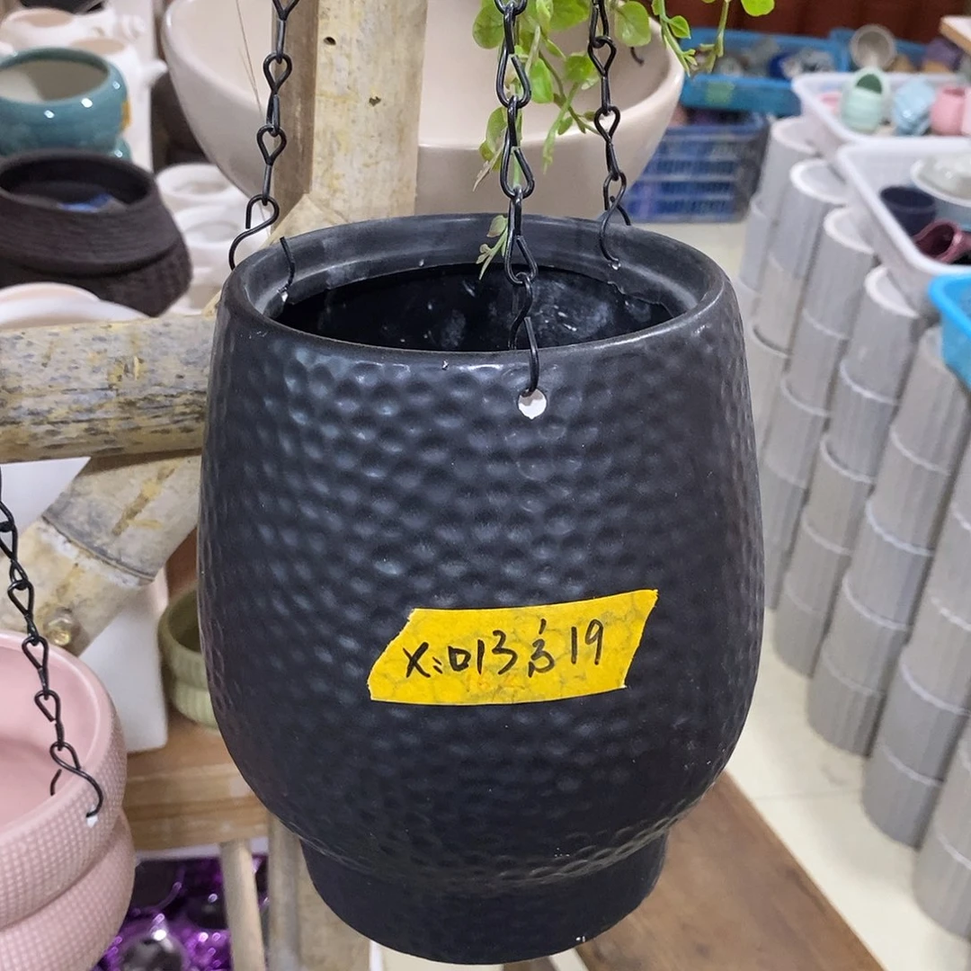 摆件陶盆有孔 瑕疵介意勿拍