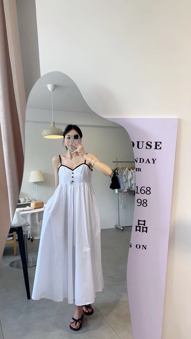 no退no换韩国东大门正品BELITA打折宽松连衣裙