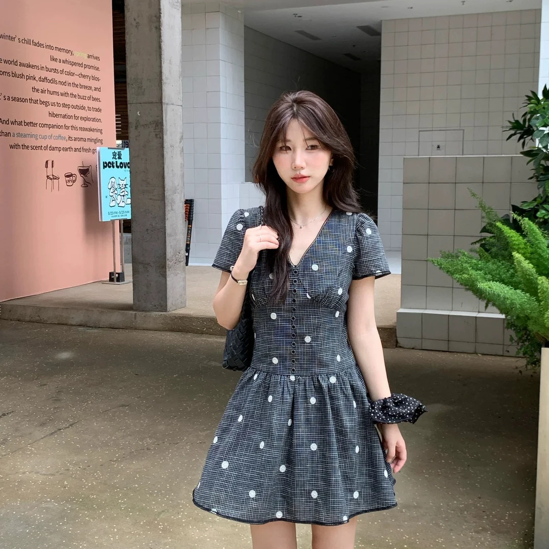 Y.JIA伊嘉-甜系温柔黑色修身显瘦法式气质连衣裙夏季olA字裙子