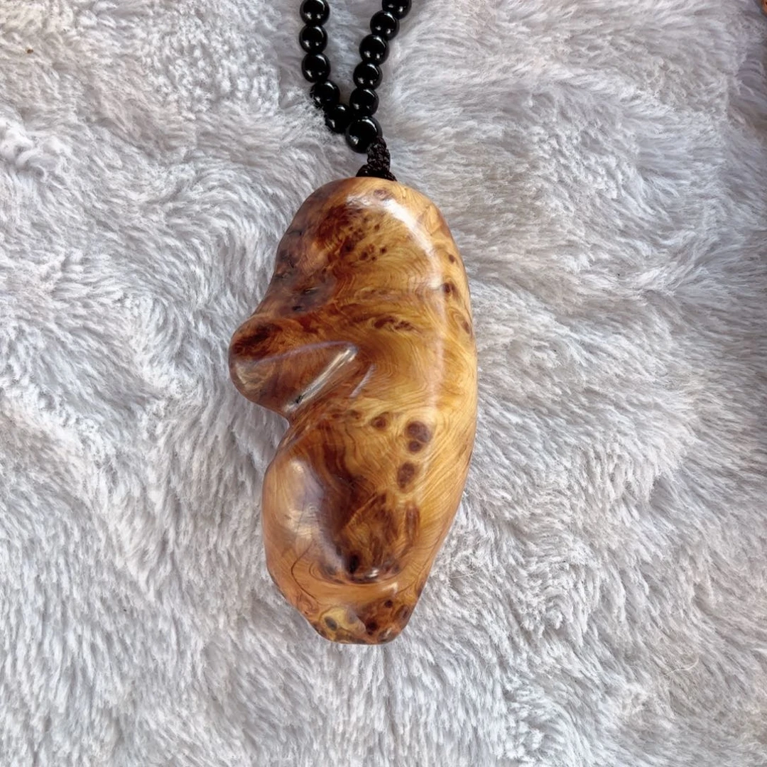 柏木（崖柏）甜***肉太行崖柏陈化把件