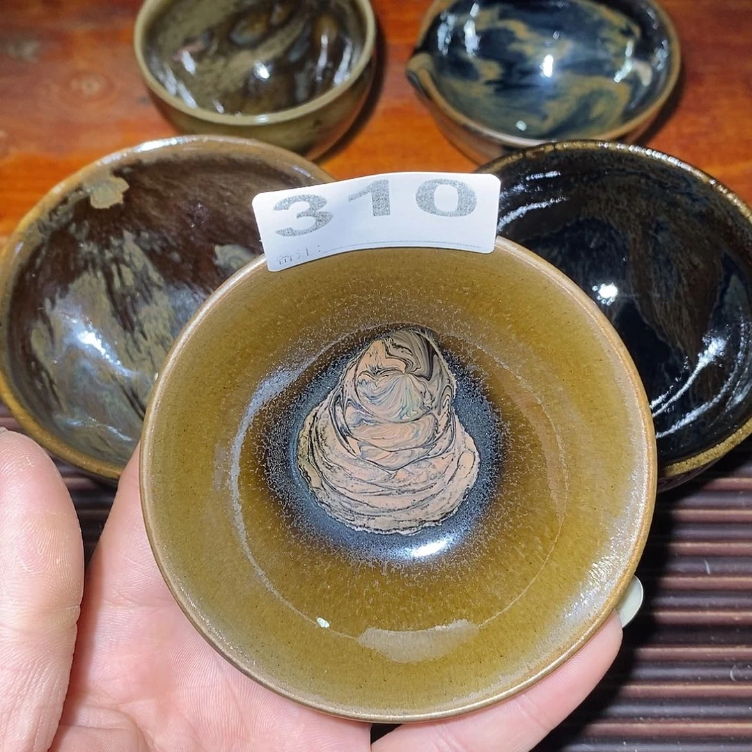 蓝***虫哈哈哈哈哈哈哈哈哈310