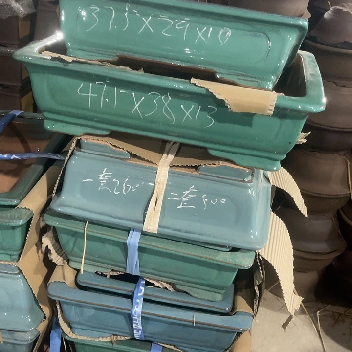 紫砂花盆260-4。   260    4