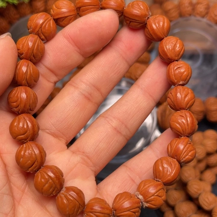 桃核手串龙纹桃核12