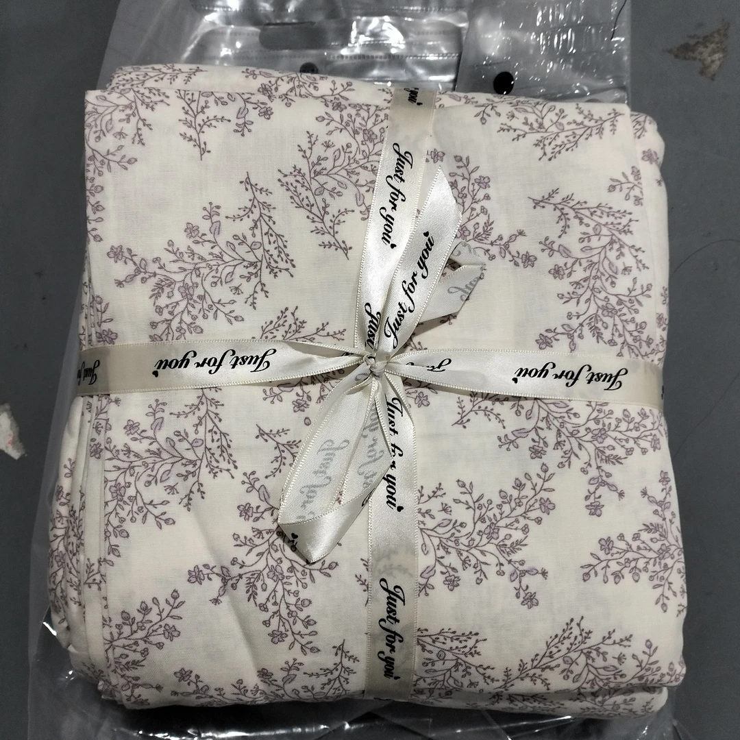 百货 1226 紫花四件套 发一