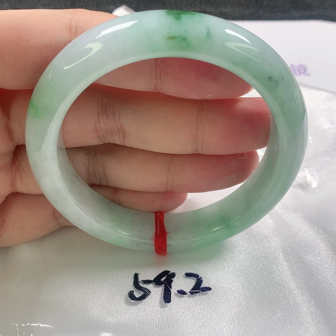 未镶嵌手镯翡翠360号