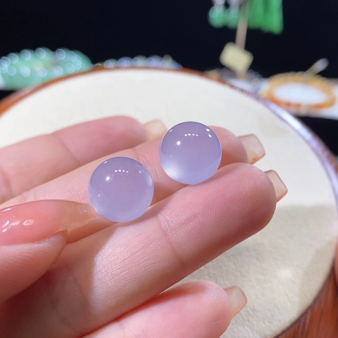 翡翠未镶嵌吊坠(不含链)翡翠茅台白圆珠随机发一件