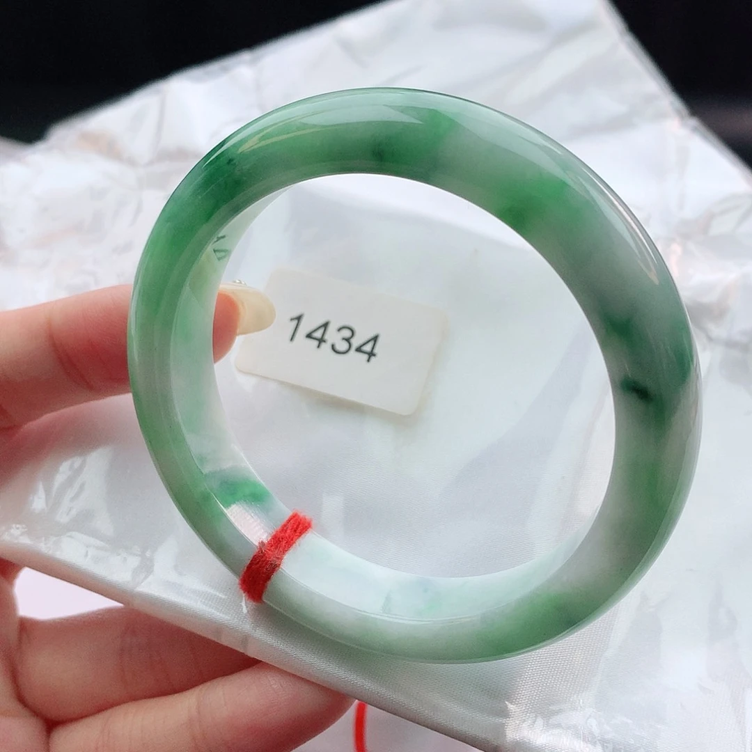 翡翠手镯未镶嵌56圈口881434