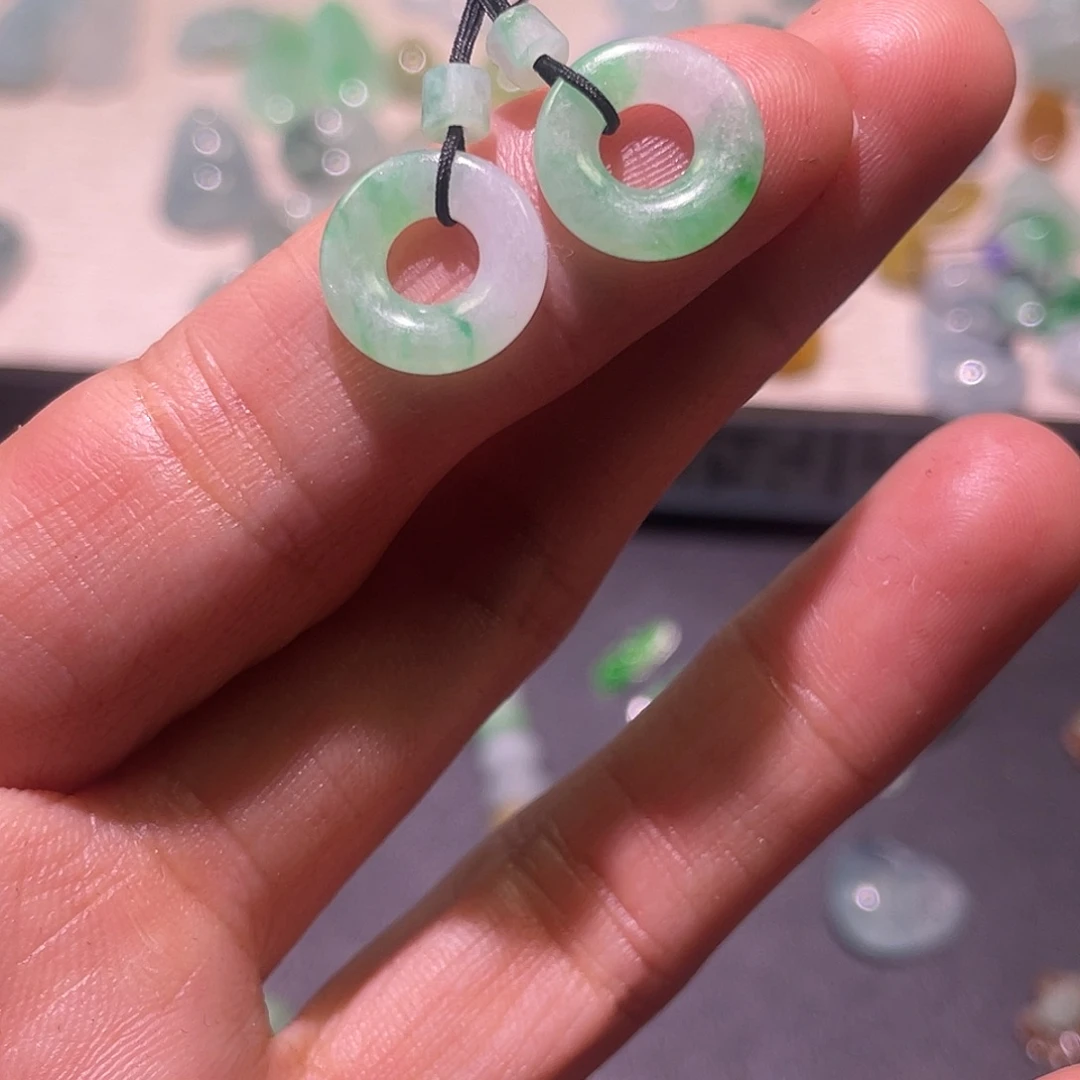 定制翡翠未镶嵌甜甜圈