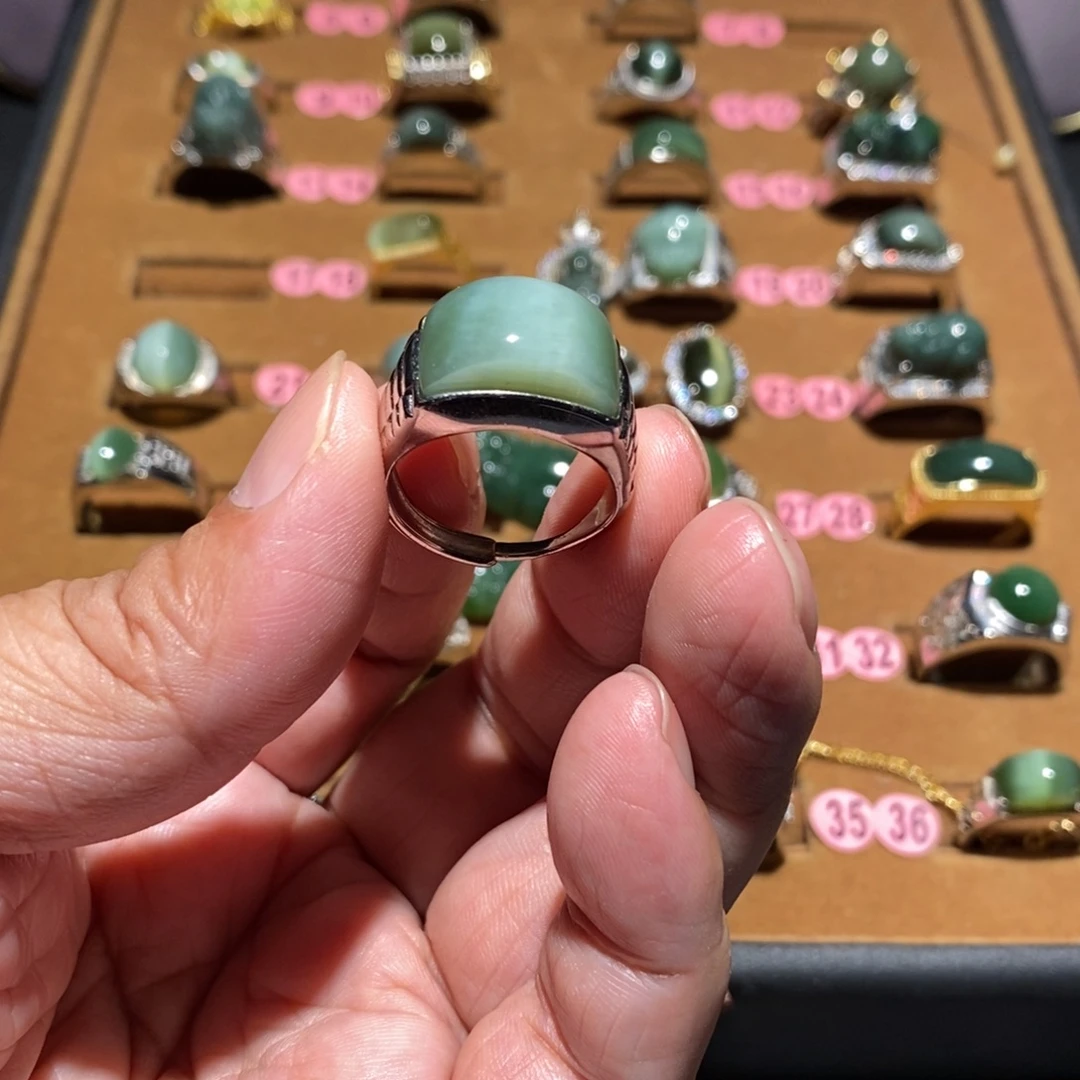 和田玉未镶嵌戒指