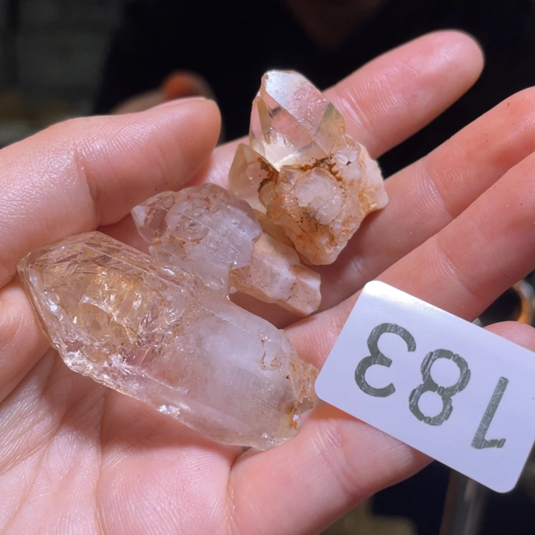 未镶嵌水晶珠宝半成品