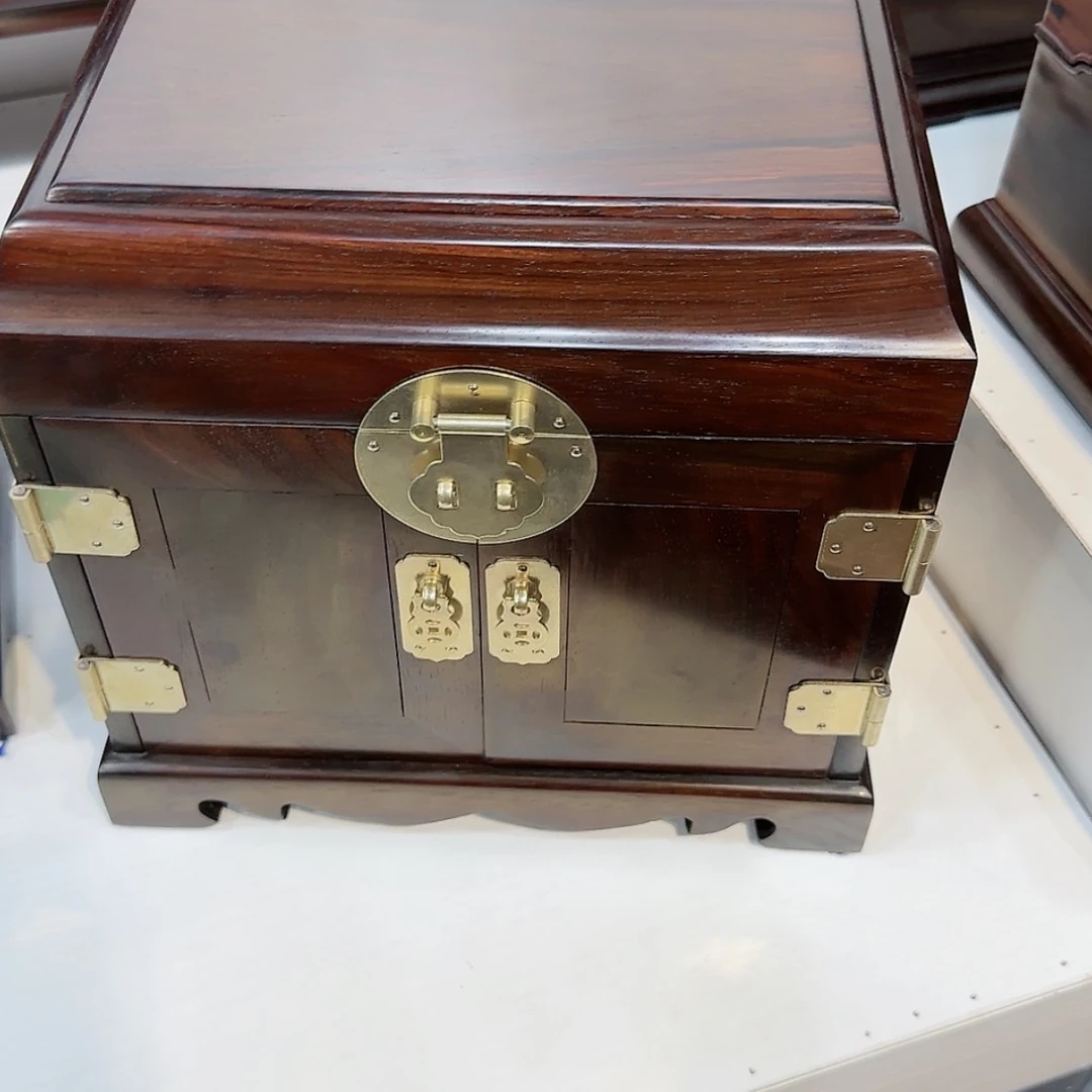 【闪购商品】红酸枝木类成套家具官皮箱