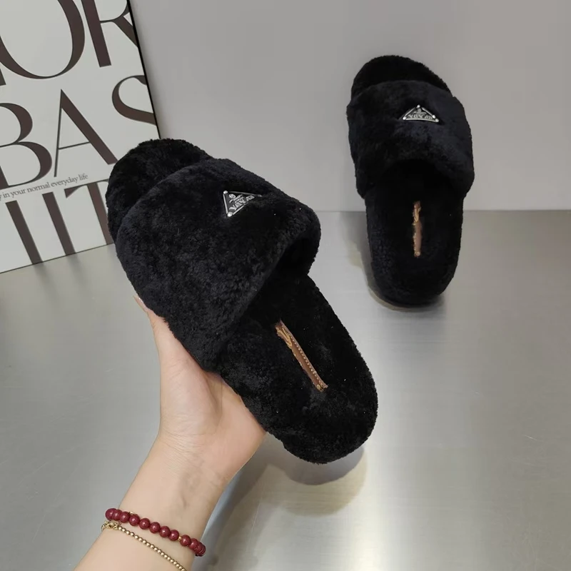 2025秋冬新款懒人毛毛拖鞋女时尚厚底一脚蹬半拖鞋百搭外穿一字拖