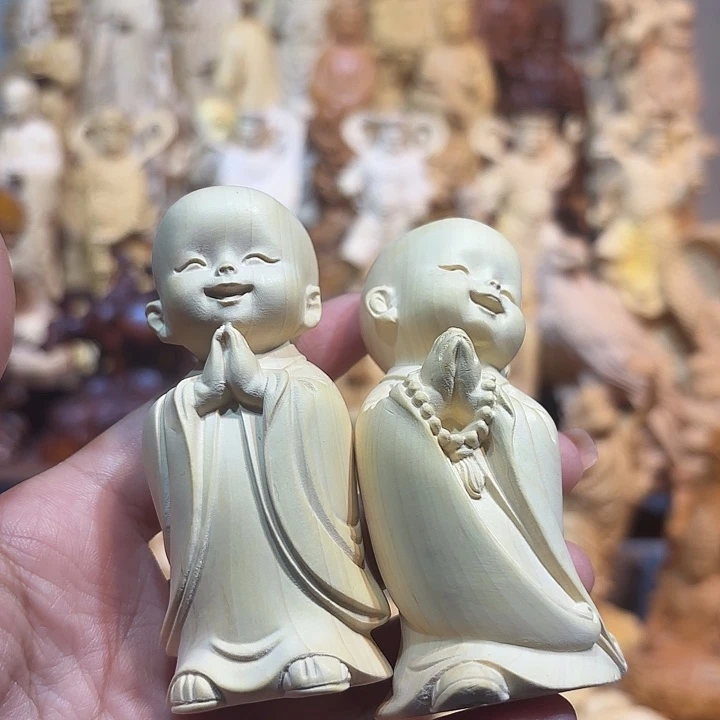黄杨木黄杨木瑕疵和尚