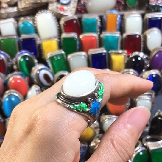 陶瓷合金复古设计风格