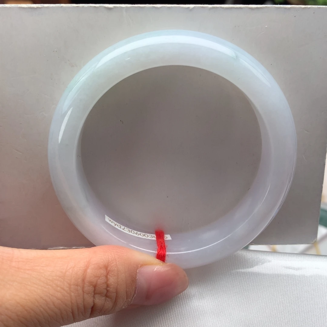 翡翠未镶嵌手镯纯天然06