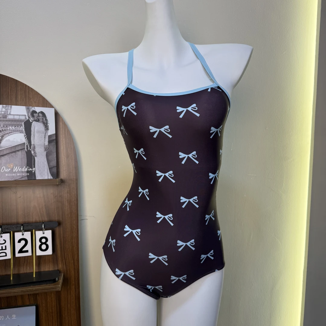 【黑巧】爆款蝴蝶结专业连体竞速运动可爱游泳馆专用遮肚