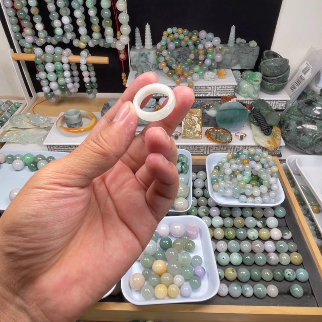 翡翠未镶嵌戒指18.2戒指